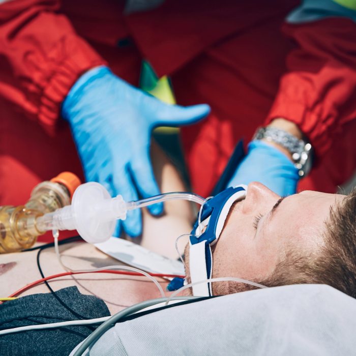 Paramedic,Of,Emergency,Medical,Service,Helping,Man,After,Cardiopulmonary,Resuscitation.